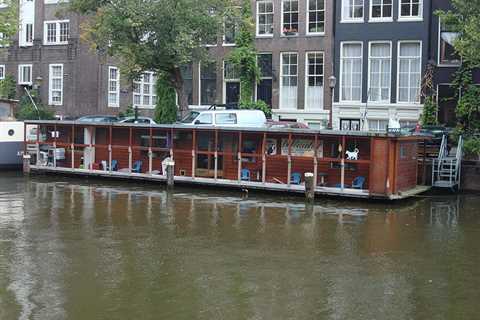 Amsterdam’s Floating Cat Sanctuary: De Poezenboot (The Cat Boat)